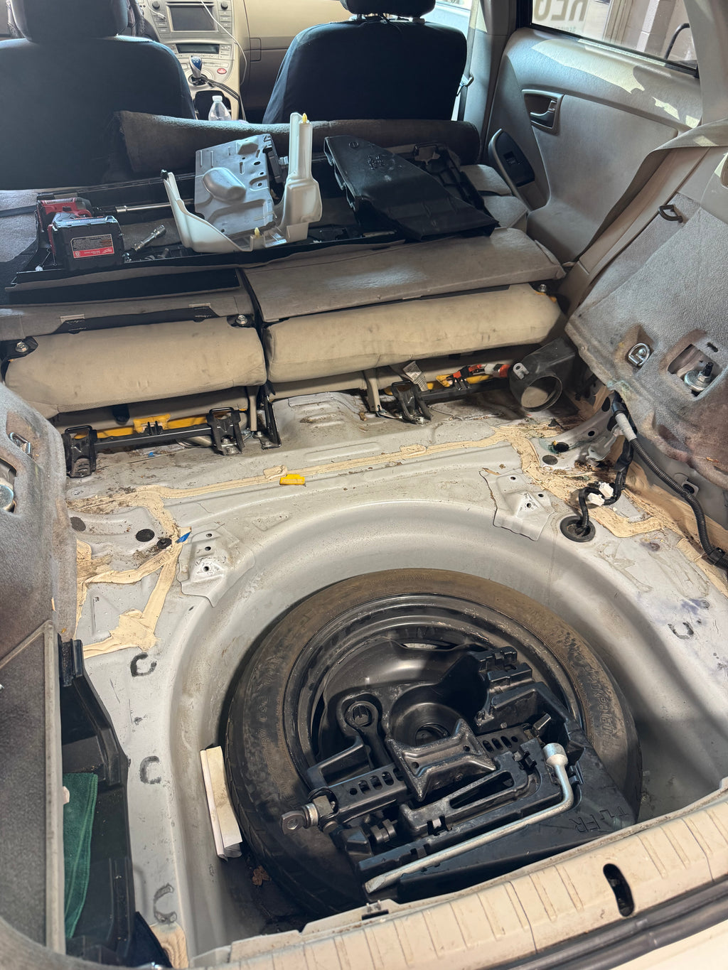 2010 - 2015 Toyota Prius Hybrid Battery 1 Year Warranty